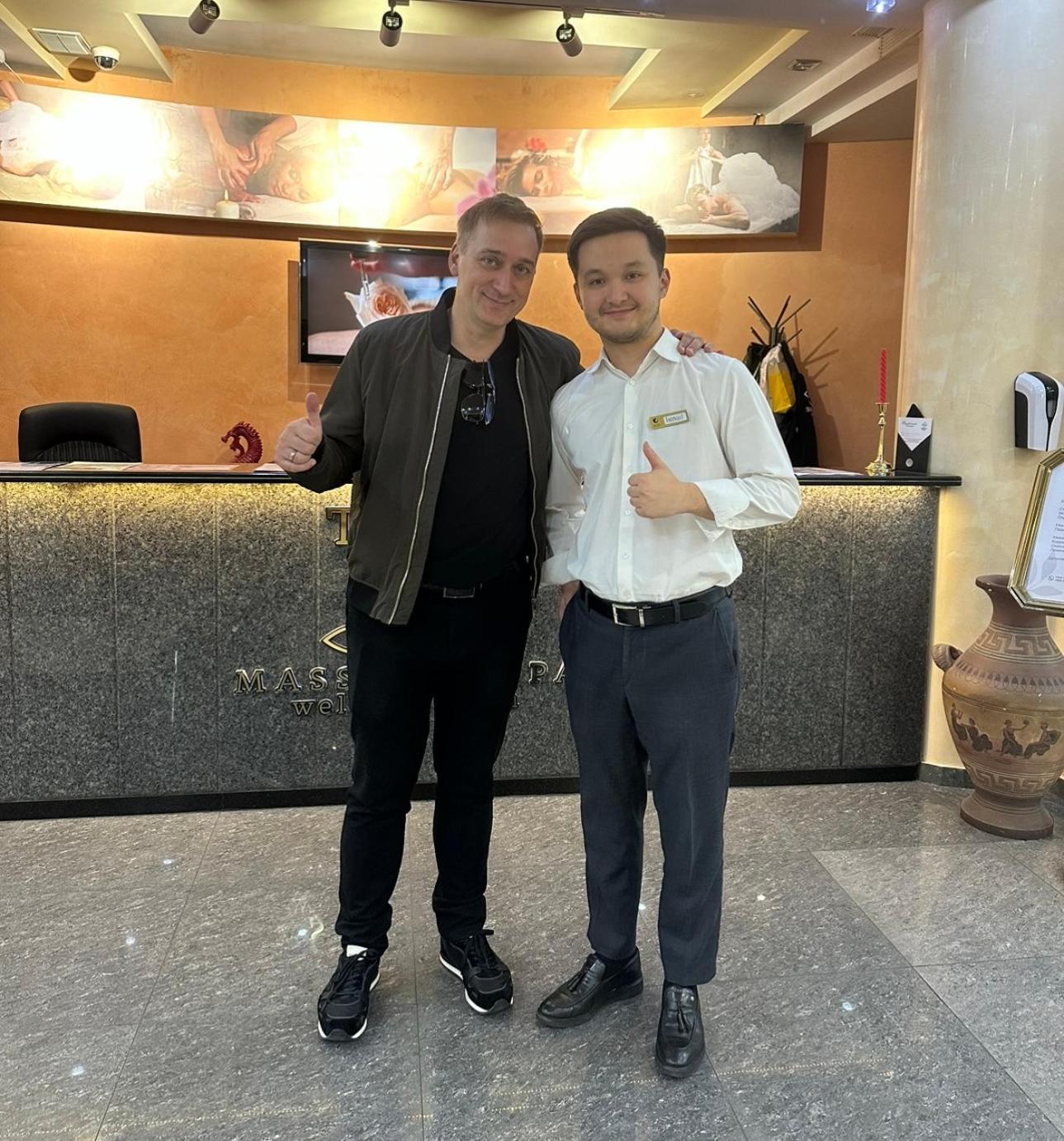 Golden Dragon Bishkek Exterior foto